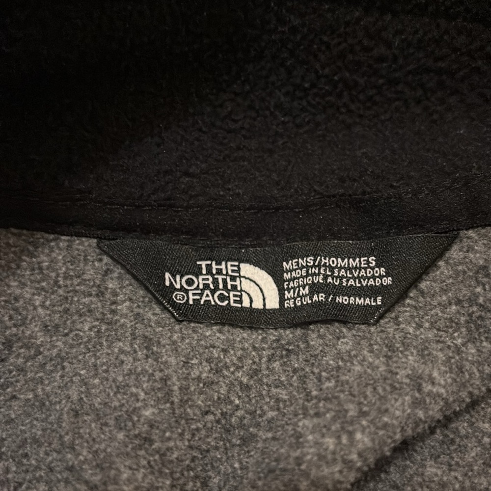 North face jacket - Picture 3 of 5